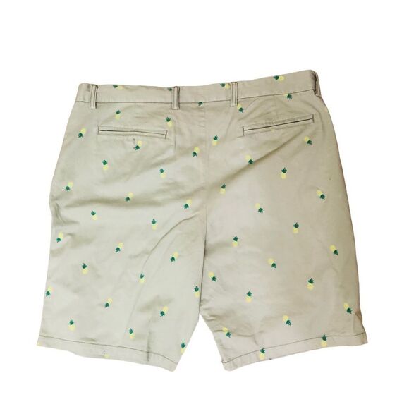 Old Navy Ultimate Slim Khaki Shorts Sz 40 - Picture 4 of 4